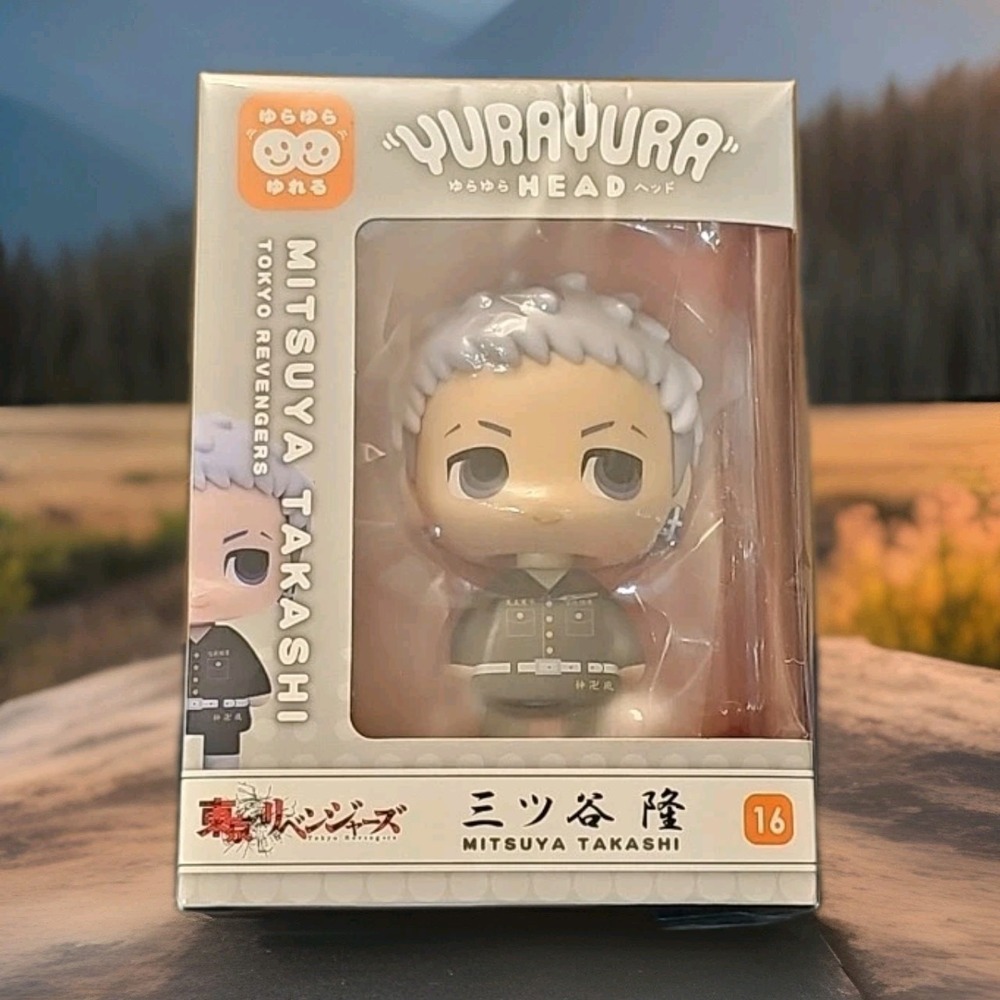 Tokyo Revengers figure, swaying head, Mitsuya Takashi, NEW  From Japan US Seller